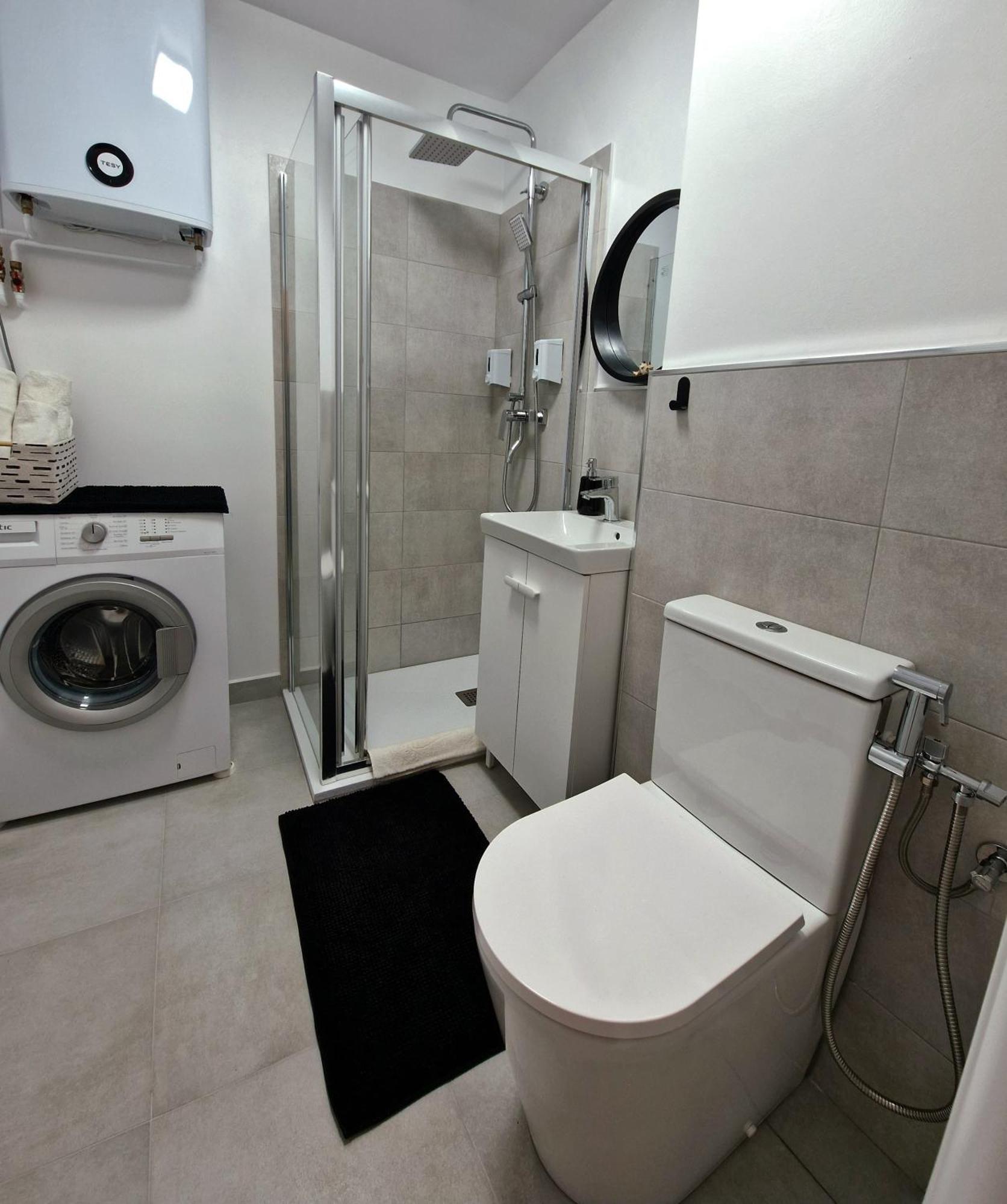 Premium Studio Next To National Arena & Park Boekarest Buitenkant foto